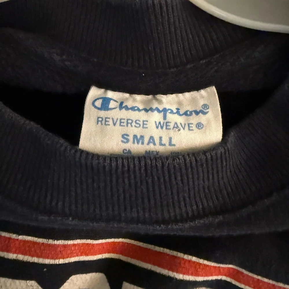Champion Men's Navy USA Softball Crewneck Sweater - Picture 2 of 3